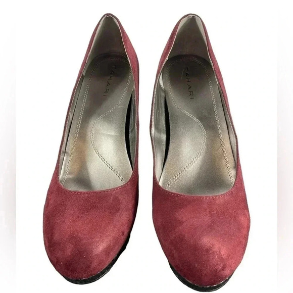 Tahari Leona Burgandy Heels Size 7.5 - Picture 2 of 9